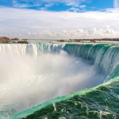 Les chutes du Niagara.jpg